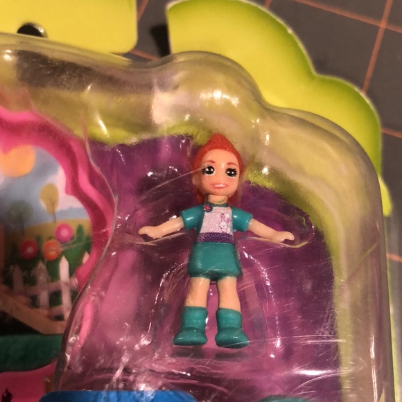 NIP Micro Polly Pockets mini doll play set - Picture 5 of 15
